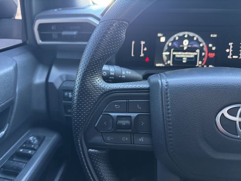 Certified 2024 Toyota Tacoma SR5 image 22