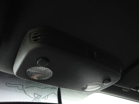 Used 2011 Ford Mustang Shelby GT500 RWD image 43