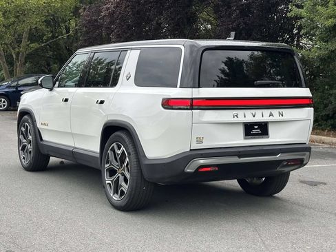 Used 2023 Rivian R1S Adventure Quad AWD/4WD image 23