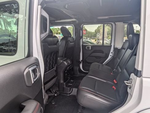 Used 2021 Jeep Wrangler Unlimited Rubicon AWD/4WD image 20