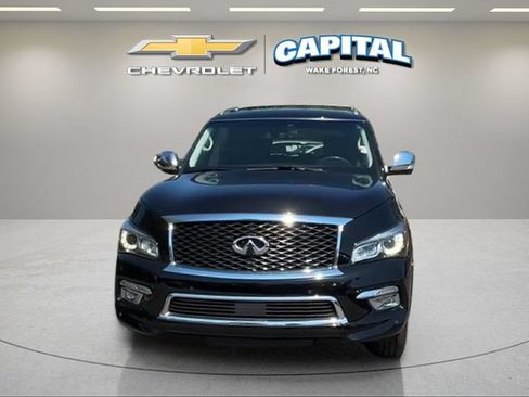 Used 2017 INFINITI QX80 4WD w/ Deluxe Technology Package image 8