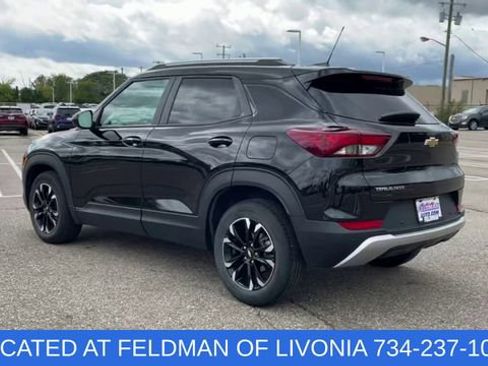 Used 2021 Chevrolet TrailBlazer LT w/ Convenience Package image 6