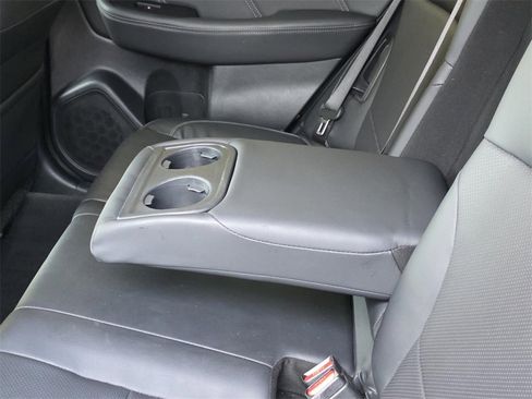 Used 2019 Subaru Outback 2.5i Limited image 12