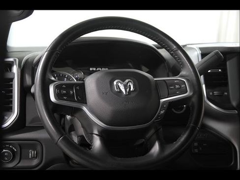 Used 2024 RAM 2500 Big Horn AWD/4WD image 7