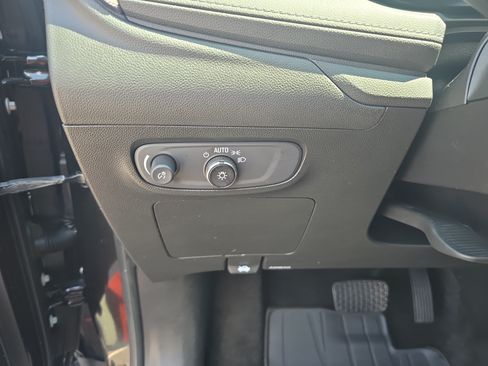 Used 2024 Buick Encore GX Preferred FWD image 27