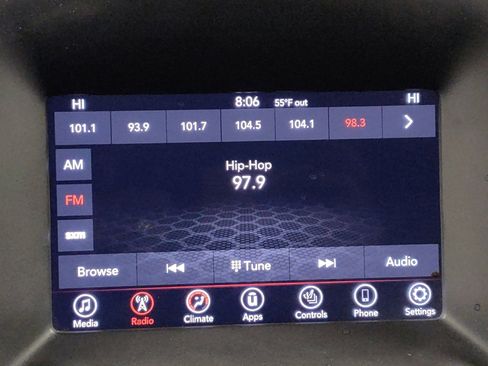 Used 2020 Dodge Durango SXT image 25