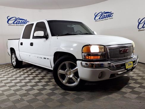Used 2006 GMC Sierra 1500 SL image 1