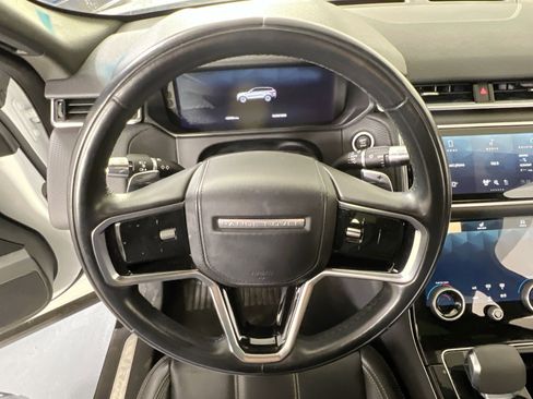Used 2021 Land Rover Range Rover Velar R-Dynamic S image 11