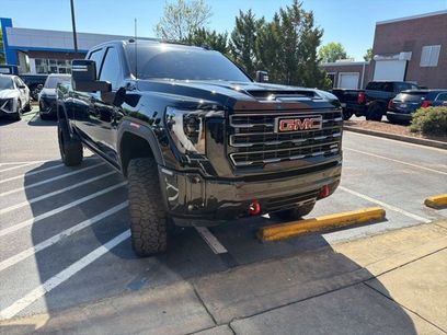 Used 2025 GMC Sierra 2500 AT4 w/ AT4 Premium Plus Package