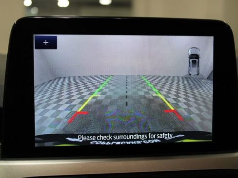 Used 2021 Ford Escape SE image 4