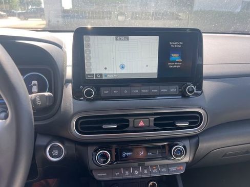 Used 2023 Hyundai Kona Limited w/ Cargo Package AWD/4WD image 3