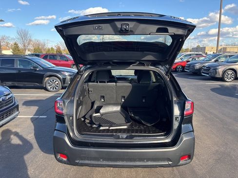 Certified 2023 Subaru Outback Onyx Edition image 7