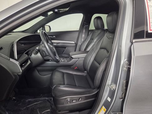Used 2024 Cadillac XT4 Premium Luxury FWD image 10