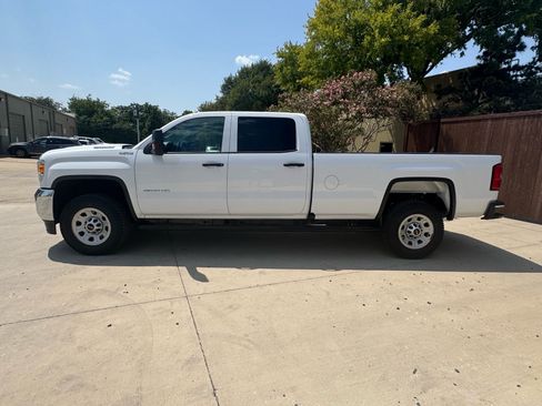 Used 2019 GMC Sierra 3500 4x4 Crew Cab w/ Sierra Convenience Package image 4