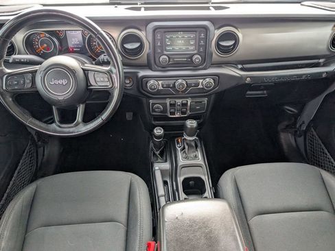 Used 2019 Jeep Wrangler Unlimited Sport S image 41