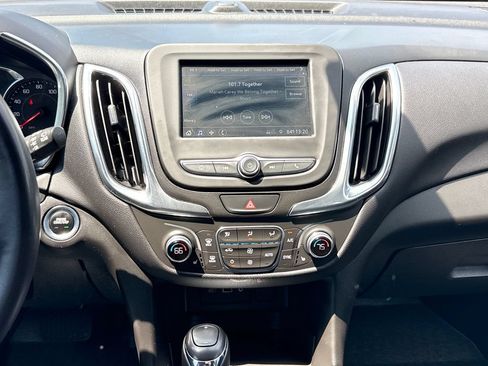 Used 2019 Chevrolet Equinox LT AWD/4WD image 18