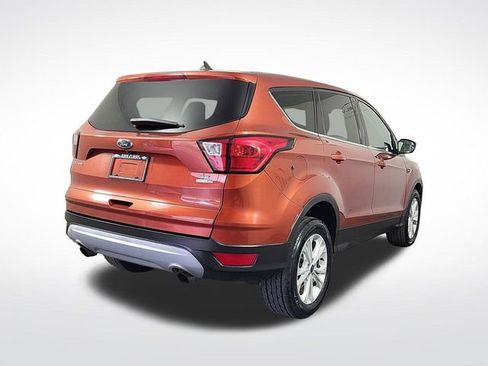 Used 2019 Ford Escape SE AWD/4WD image 9