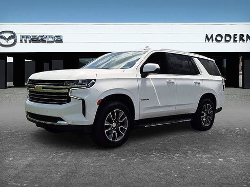 Used 2021 Chevrolet Tahoe LT w/ LT Signature Plus Package AWD/4WD image 1