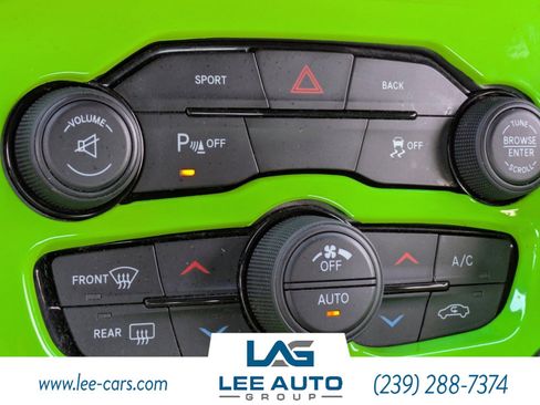 Used 2015 Dodge Challenger R/T w/ Quick Order Package 22B R/T image 22