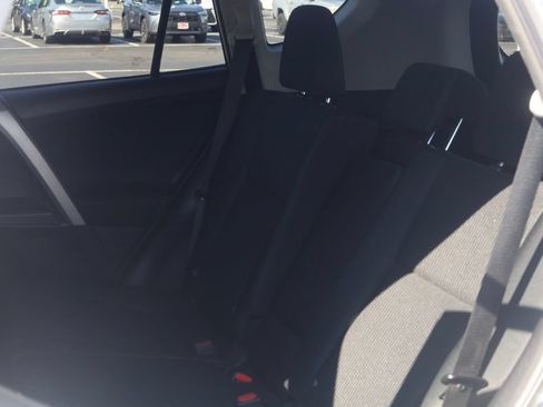 Used 2017 Toyota RAV4 LE w/ All Weather Liner Package AWD/4WD image 27