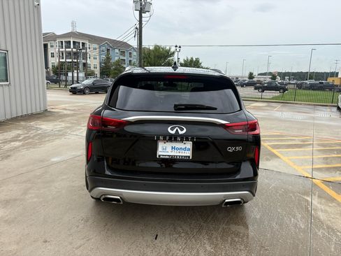 Used 2021 INFINITI QX50 Luxe FWD image 7