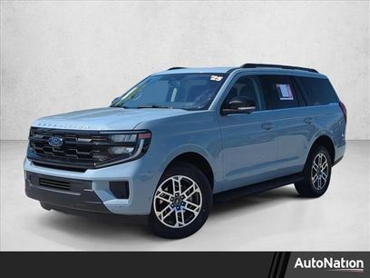 Used 2025 Ford Expedition Active