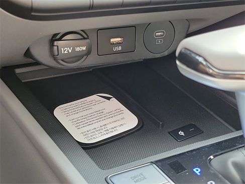 Used 2026 Hyundai Elantra Sport image 11