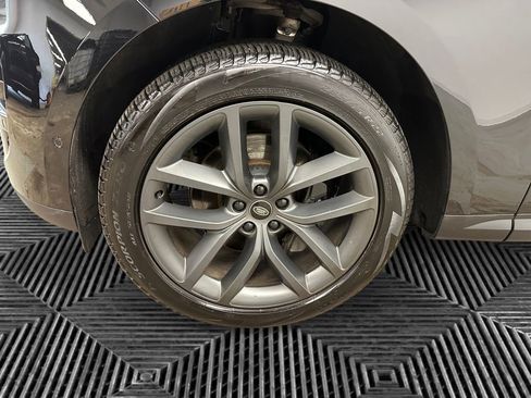 Used 2023 Land Rover Range Rover Sport SE image 7