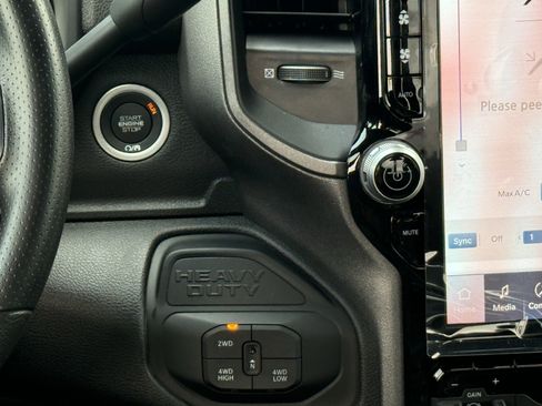 New 2026 RAM 2500 Tradesman AWD/4WD image 15