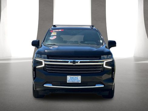 Used 2022 Chevrolet Tahoe LT w/ Luxury Package AWD/4WD image 9