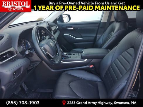Used 2022 Toyota Highlander XLE AWD/4WD image 17