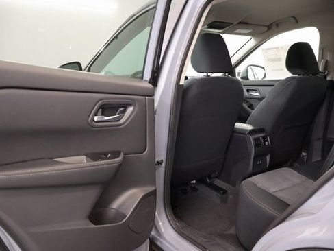 New 2026 Nissan Rogue SV w/ Cold Weather Package AWD/4WD image 28