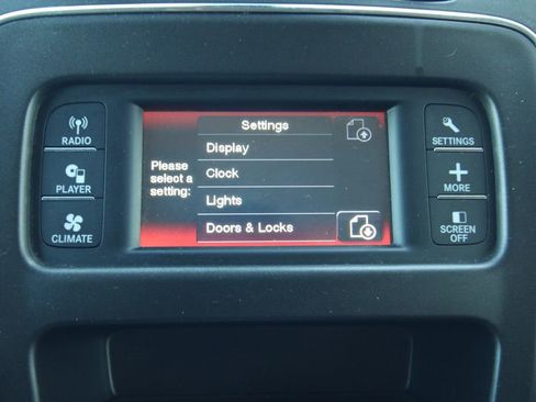 Used 2018 Dodge Journey SE FWD image 31