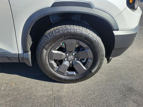 Certified 2026 Honda Passport RTL image 6