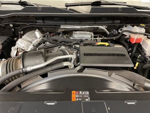 Used 2021 Chevrolet Silverado 2500 Custom w/ Custom Value Package image 28