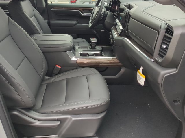 New 2026 Chevrolet Silverado 1500 RST w/ Convenience Package II AWD/4WD image 25