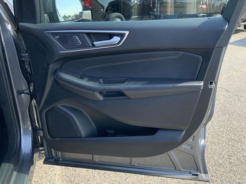 Used 2024 Ford Edge Titanium image 55