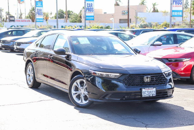 Used 2023 Honda Accord LX image 1