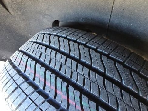 Used 2023 Chevrolet Tahoe High Country w/ Premium Package image 11