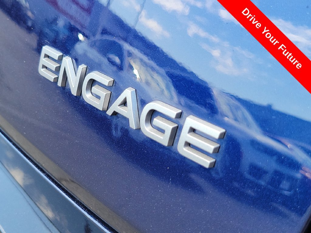 Used 2024 Nissan Ariya FWD image 25