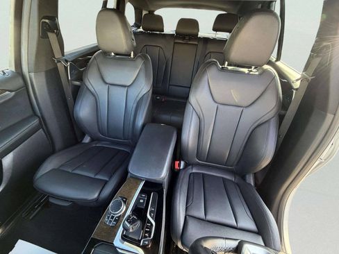 Used 2019 BMW X3 xDrive30i w/ Driving Assistance Package AWD/4WD image 20