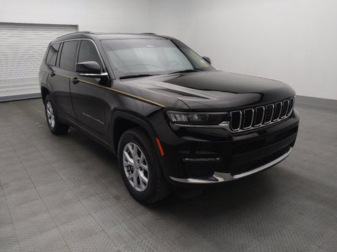 Used 2022 Jeep Grand Cherokee L Limited w/ Luxury Tech Group II image 13