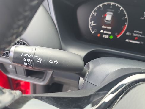 Certified 2023 Honda HR-V EX-L image 22