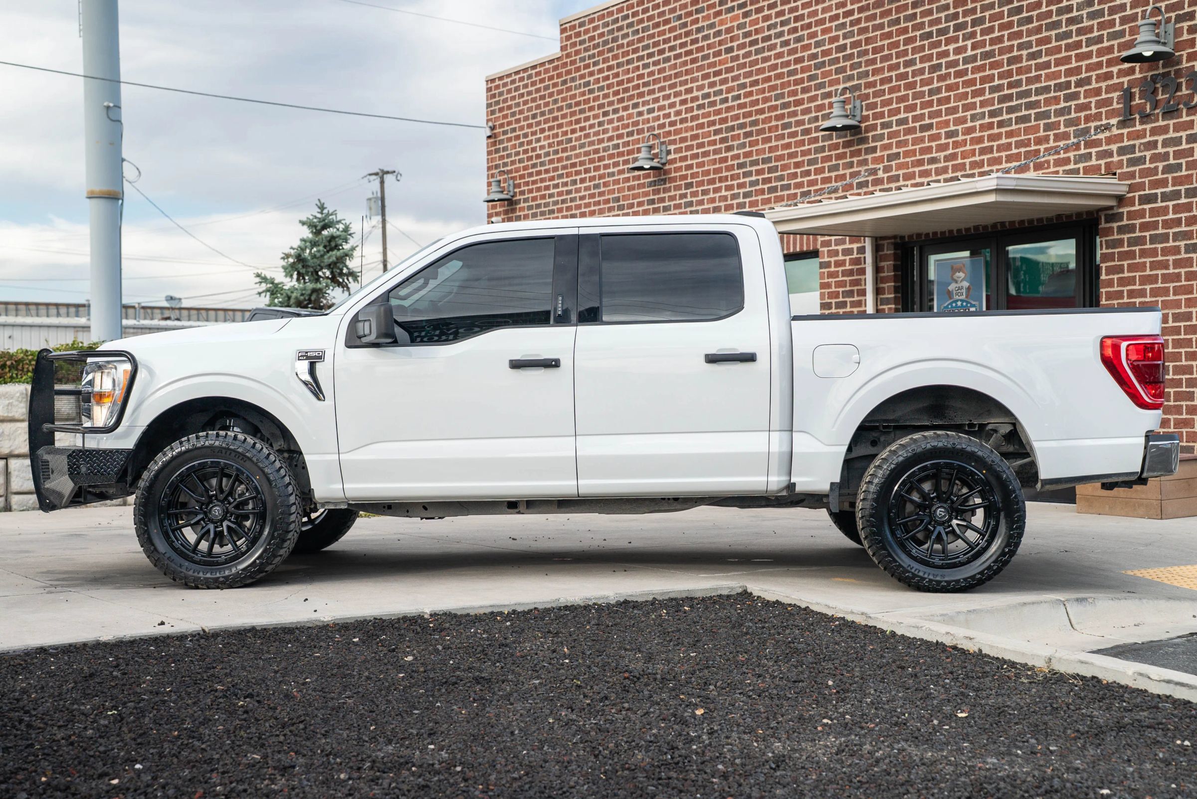 Used 2022 Ford F150 XLT w/ Equipment Group 301A Mid AWD/4WD image 3