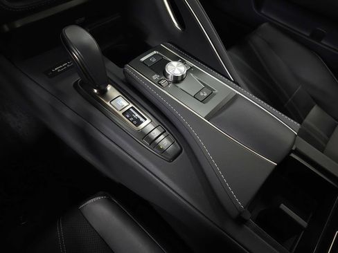 Certified 2024 Lexus LC 500 Coupe image 31