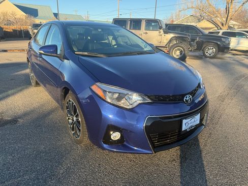 Used 2014 Toyota Corolla S Premium image 4