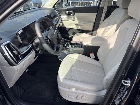 New 2026 Kia Sorento S image 8
