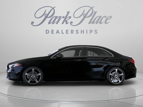 Used 2022 Mercedes-Benz A 220 image 7