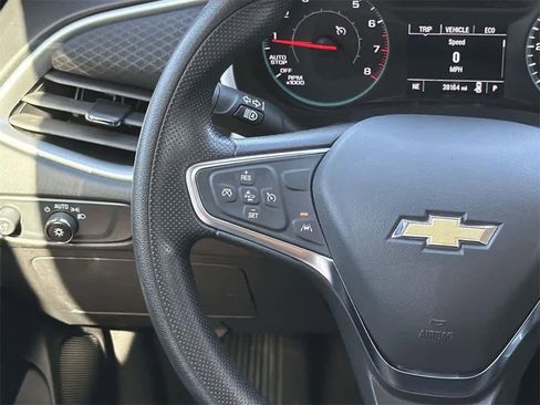 Used 2024 Chevrolet Malibu LT image 13