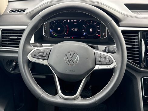 Certified 2023 Volkswagen Atlas SEL image 15